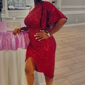 Elegant Red Sequin One-Shoulder Dress
